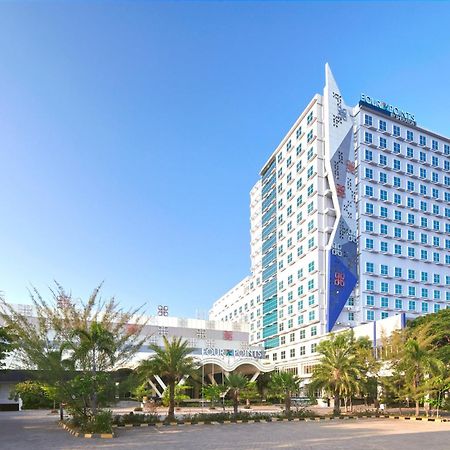 Four Points By Sheraton Makassar Eksteriør billede