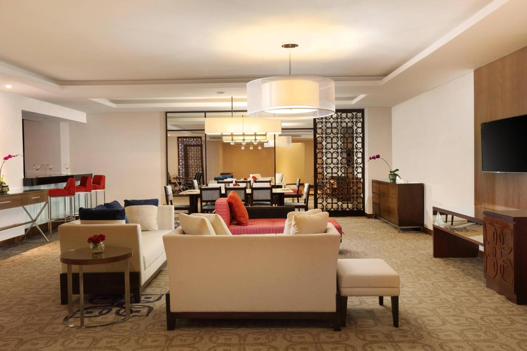 Four Points By Sheraton Makassar Eksteriør billede